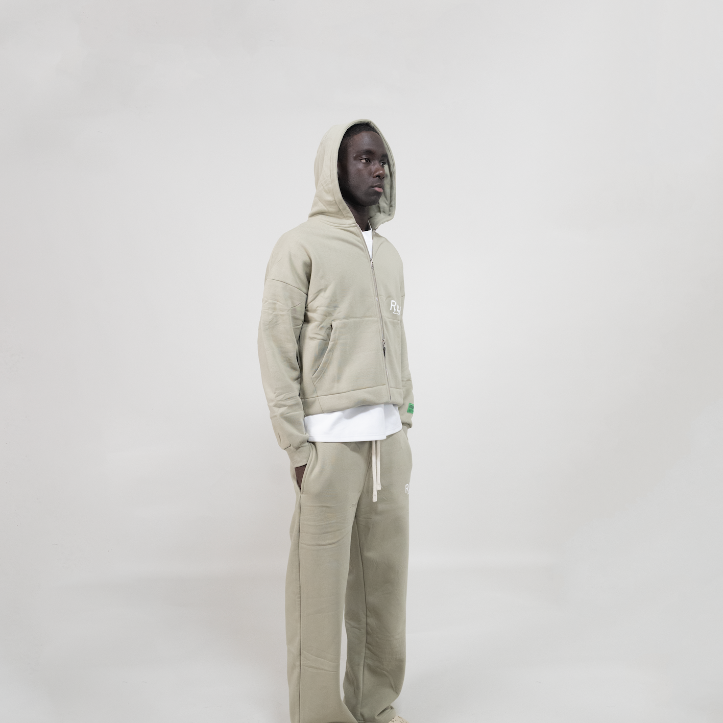 ROUH - OLIVE GREEN SWEATPANTS